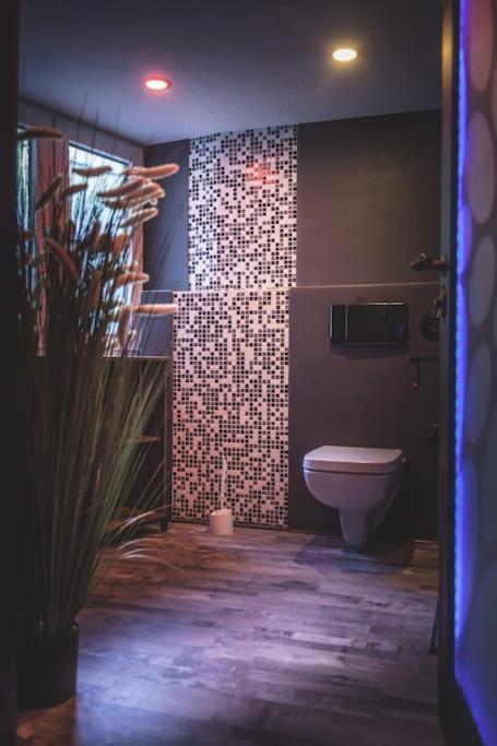 Einzigartige Ferienwohnung Bunt Wie Berlin Dış mekan fotoğraf