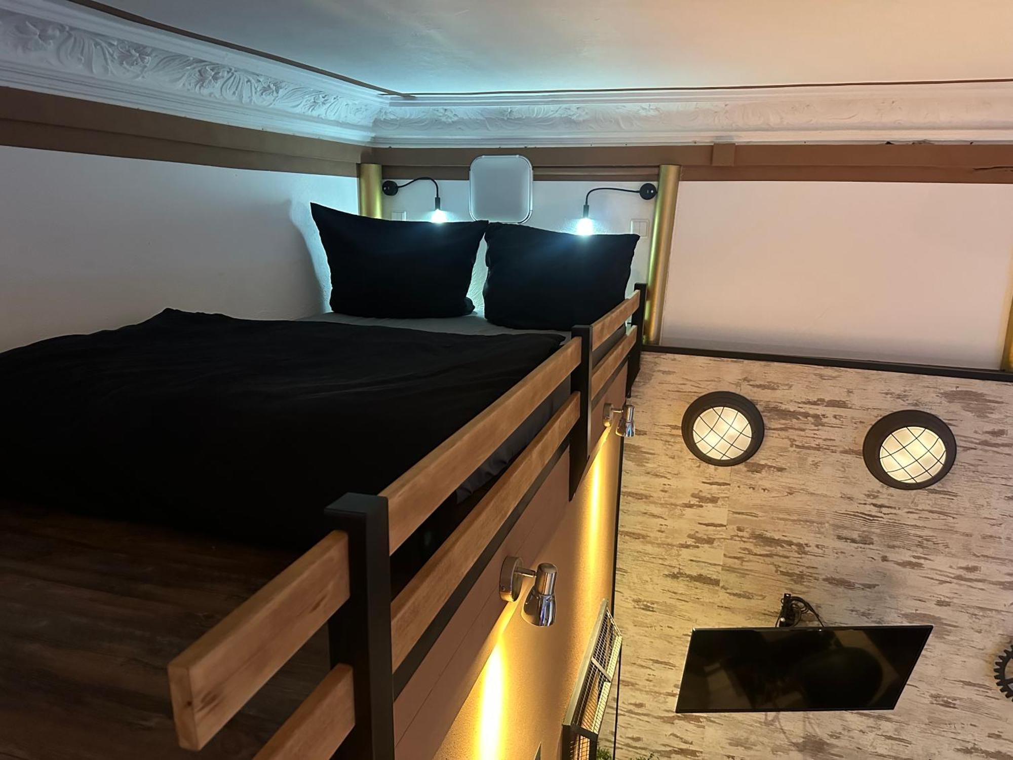 Einzigartige Ferienwohnung Bunt Wie Berlin Dış mekan fotoğraf
